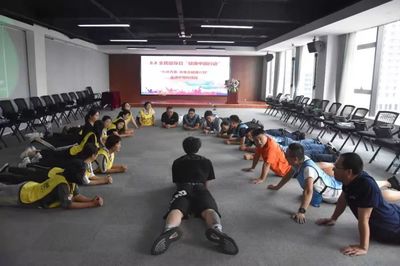 青春躍動，科技賦能——“YUE青春——青年大健康計劃”走進中物科技園